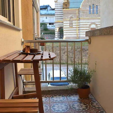 Elio Private - Modern In Daire